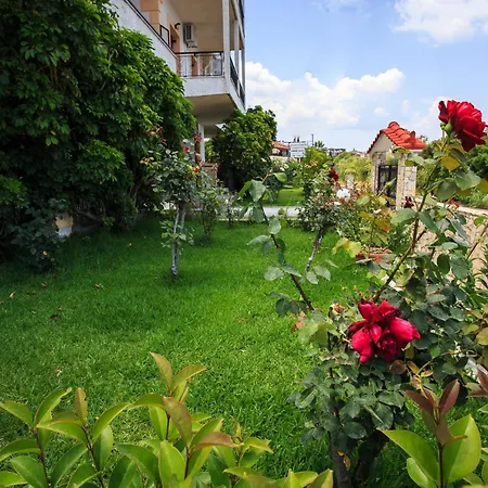 Apart-hotel Sunrise Sarelas 3*