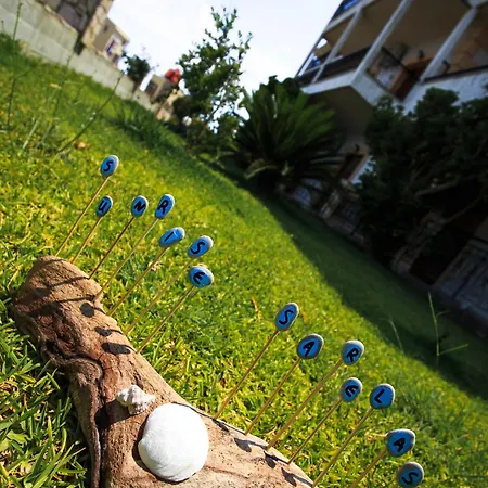 Sunrise Sarelas Aparthotel Petalídhion