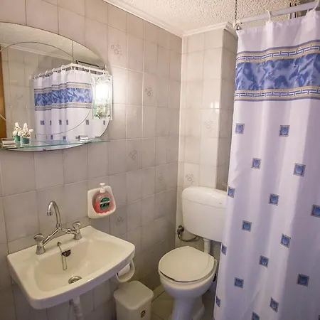 Sunrise Sarelas Aparthotel Petalídhion